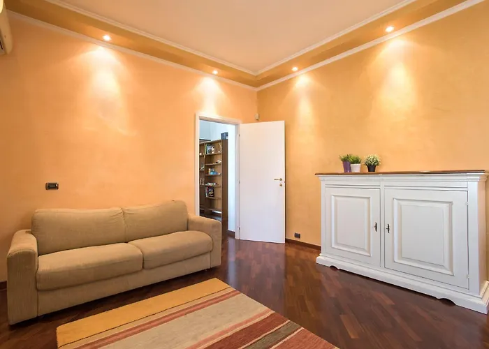 Apartment A Poche Fermate Dal Centro - Design *