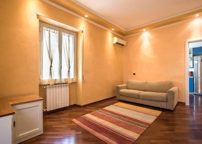 Apartment A Poche Fermate Dal Centro - Design